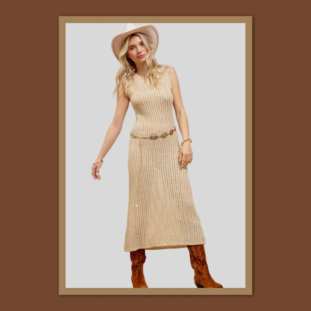 BLU PEPPER SLEEVELESS KNIT MIDI DRESS.